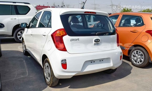 Acheter Import Voiture Kia Picanto Blanc à Import - Dubai, Central Acheter Import Voiture Kia Picanto Blanc à Import - Dubai, Central