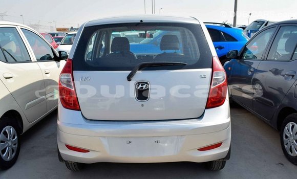 Acheter Import Voiture Hyundai i10 Gris à Import - Dubai, Central Acheter Import Voiture Hyundai i10 Gris à Import - Dubai, Central