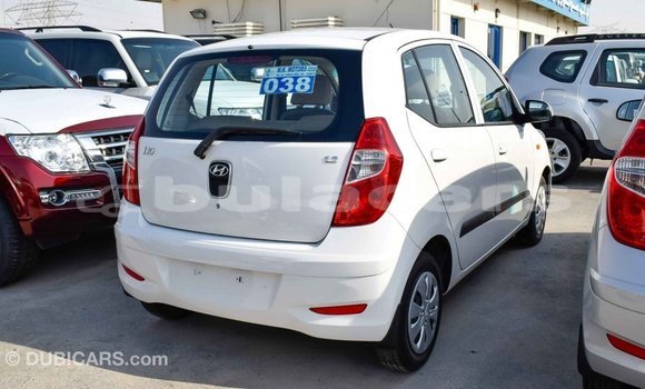 Buy Import Hyundai i10 White Car in Import - Dubai in Central Buy Import Hyundai i10 White Car in Import - Dubai in Central