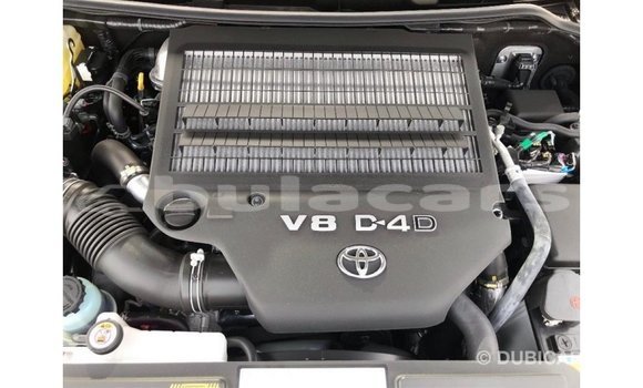 Buy Import Toyota Land Cruiser Black Car in Import - Dubai in Central Buy Import Toyota Land Cruiser Black Car in Import - Dubai in Central
