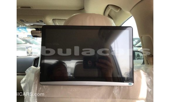 Buy Import Toyota Land Cruiser Other Car in Import - Dubai in Central Buy Import Toyota Land Cruiser Other Car in Import - Dubai in Central