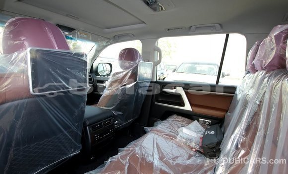 Buy Import Toyota Land Cruiser Black Car in Import - Dubai in Central Buy Import Toyota Land Cruiser Black Car in Import - Dubai in Central
