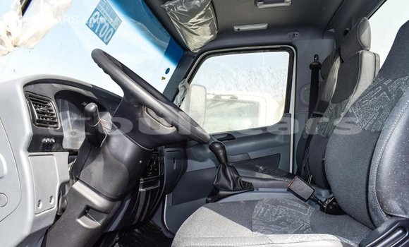 Buy Import Mercedes-Benz 190 White Car in Import - Dubai in Central Buy Import Mercedes-Benz 190 White Car in Import - Dubai in Central