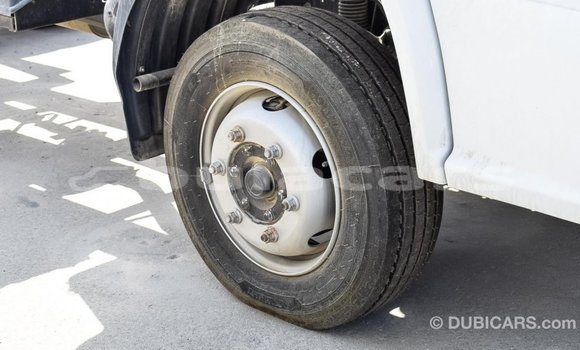 Buy Import Mercedes-Benz 190 White Car in Import - Dubai in Central Buy Import Mercedes-Benz 190 White Car in Import - Dubai in Central