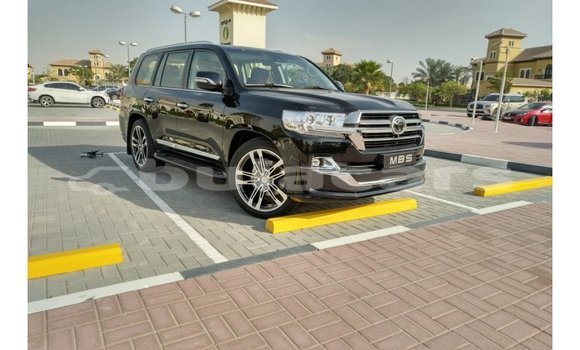 Buy Import Toyota Land Cruiser Black Car in Import - Dubai in Central Buy Import Toyota Land Cruiser Black Car in Import - Dubai in Central