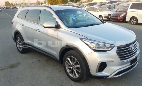 Buy Import Hyundai Santa Fe Grey Car in Import - Dubai in Central Buy Import Hyundai Santa Fe Grey Car in Import - Dubai in Central