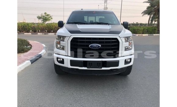 Buy Import Ford Club Wagon White Car in Import - Dubai in Central Buy Import Ford Club Wagon White Car in Import - Dubai in Central