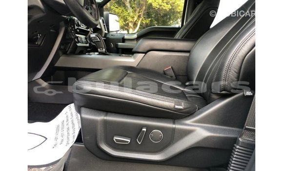 Buy Import Ford Club Wagon White Car in Import - Dubai in Central Buy Import Ford Club Wagon White Car in Import - Dubai in Central