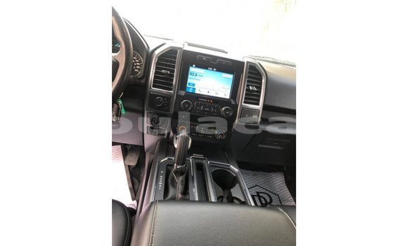 Buy Import Ford Club Wagon White Car in Import - Dubai in Central Buy Import Ford Club Wagon White Car in Import - Dubai in Central