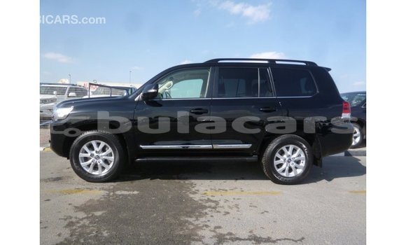 Buy Import Toyota Land Cruiser Black Car in Import - Dubai in Central Buy Import Toyota Land Cruiser Black Car in Import - Dubai in Central