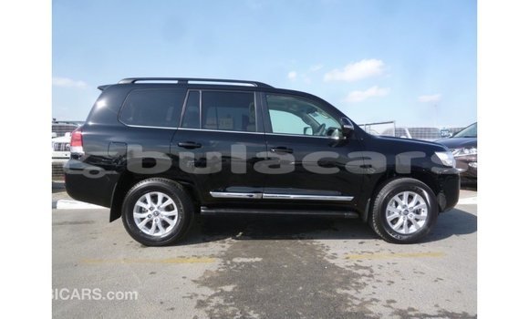 Buy Import Toyota Land Cruiser Black Car in Import - Dubai in Central Buy Import Toyota Land Cruiser Black Car in Import - Dubai in Central