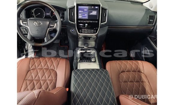 Buy Import Toyota Land Cruiser Black Car in Import - Dubai in Central Buy Import Toyota Land Cruiser Black Car in Import - Dubai in Central