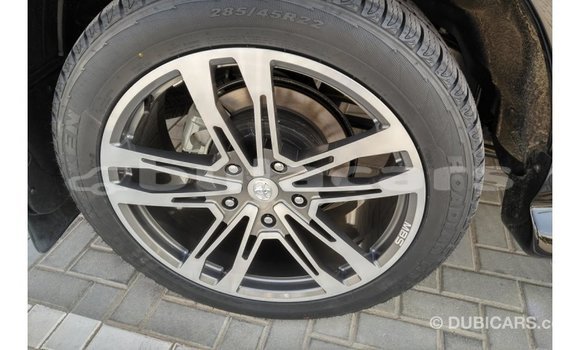 Buy Import Toyota Land Cruiser Black Car in Import - Dubai in Central Buy Import Toyota Land Cruiser Black Car in Import - Dubai in Central