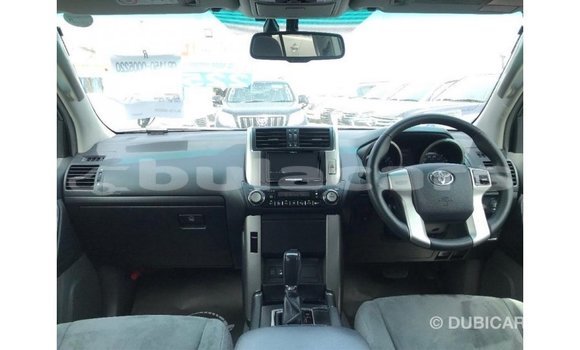 Buy Import Toyota Land Cruiser Black Car in Import - Dubai in Central Buy Import Toyota Land Cruiser Black Car in Import - Dubai in Central