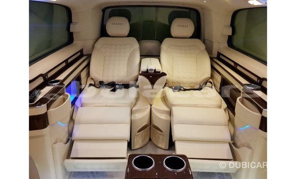 Buy Import Mercedes-Benz 250 Black Car in Import - Dubai in Central Buy Import Mercedes-Benz 250 Black Car in Import - Dubai in Central