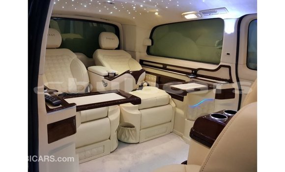 Buy Import Mercedes-Benz 250 Black Car in Import - Dubai in Central Buy Import Mercedes-Benz 250 Black Car in Import - Dubai in Central