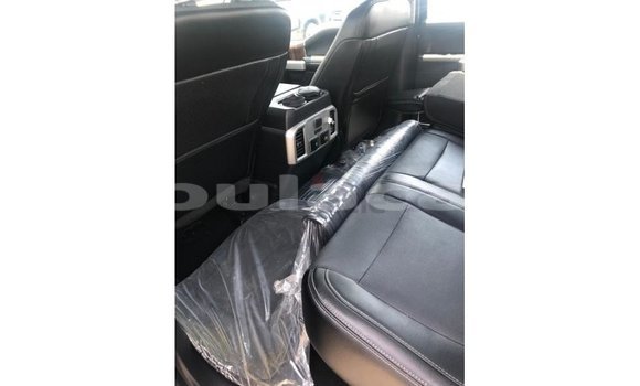 Buy Import Ford Club Wagon Black Car in Import - Dubai in Central Buy Import Ford Club Wagon Black Car in Import - Dubai in Central