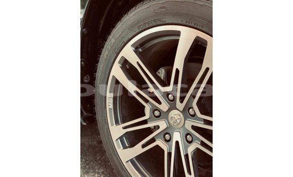 Buy Import Toyota Land Cruiser Black Car in Import - Dubai in Central Buy Import Toyota Land Cruiser Black Car in Import - Dubai in Central