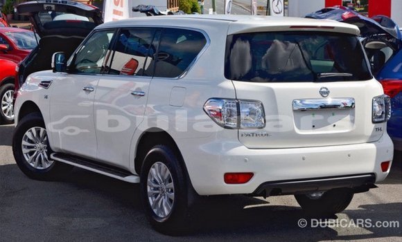 Buy Import Nissan Patrol White Car in Import - Dubai in Central Buy Import Nissan Patrol White Car in Import - Dubai in Central