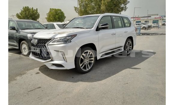 Buy Import Lexus LX White Car in Import - Dubai in Central Buy Import Lexus LX White Car in Import - Dubai in Central