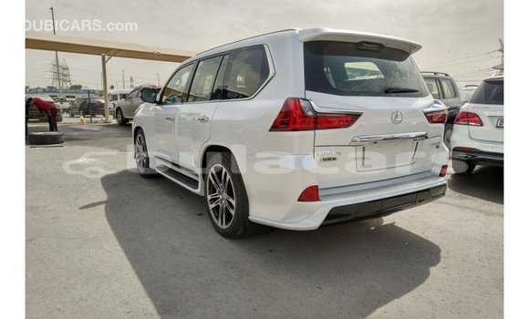 Buy Import Lexus LX White Car in Import - Dubai in Central Buy Import Lexus LX White Car in Import - Dubai in Central