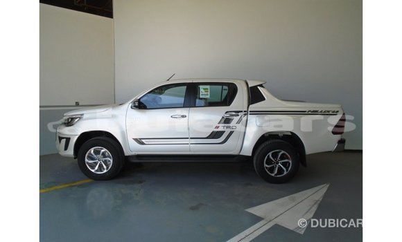 Buy Import Toyota Hilux White Car in Import - Dubai in Central Buy Import Toyota Hilux White Car in Import - Dubai in Central