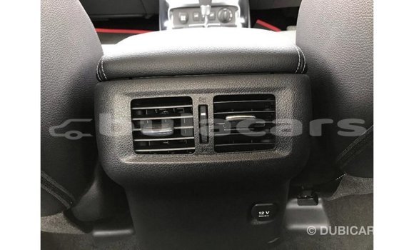 Acheter Import Voiture Mercedes-Benz 250 Blanc à Import - Dubai, Central Acheter Import Voiture Mercedes-Benz 250 Blanc à Import - Dubai, Central