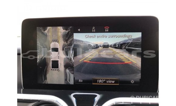 Acheter Import Voiture Mercedes-Benz 250 Blanc à Import - Dubai, Central Acheter Import Voiture Mercedes-Benz 250 Blanc à Import - Dubai, Central