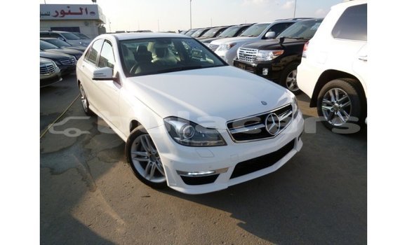 Buy Import Mercedes-Benz 200 White Car in Import - Dubai in Central Buy Import Mercedes-Benz 200 White Car in Import - Dubai in Central
