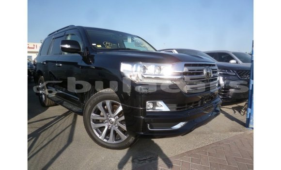 Buy Import Toyota Land Cruiser Black Car in Import - Dubai in Central Buy Import Toyota Land Cruiser Black Car in Import - Dubai in Central