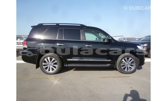 Buy Import Toyota Land Cruiser Black Car in Import - Dubai in Central Buy Import Toyota Land Cruiser Black Car in Import - Dubai in Central