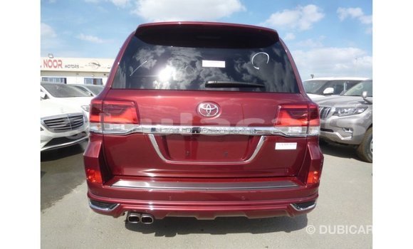 Buy Import Toyota Land Cruiser Other Car in Import - Dubai in Central Buy Import Toyota Land Cruiser Other Car in Import - Dubai in Central