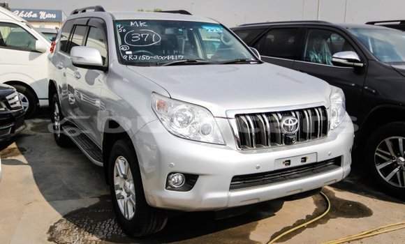 Buy Import Toyota Prado Grey Car in Import - Dubai in Central Buy Import Toyota Prado Grey Car in Import - Dubai in Central