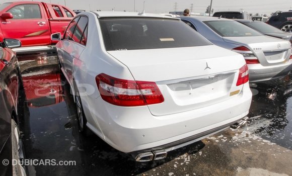 Buy Import Mercedes-Benz 200 White Car in Import - Dubai in Central Buy Import Mercedes-Benz 200 White Car in Import - Dubai in Central