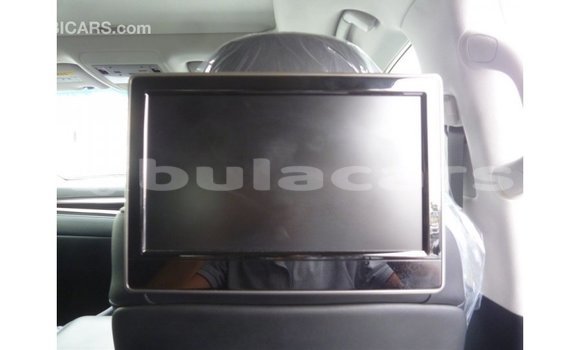 Buy Import Lexus LX White Car in Import - Dubai in Central Buy Import Lexus LX White Car in Import - Dubai in Central