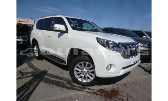 Buy Import Toyota Prado White Car in Import - Dubai in Central Buy Import Toyota Prado White Car in Import - Dubai in Central