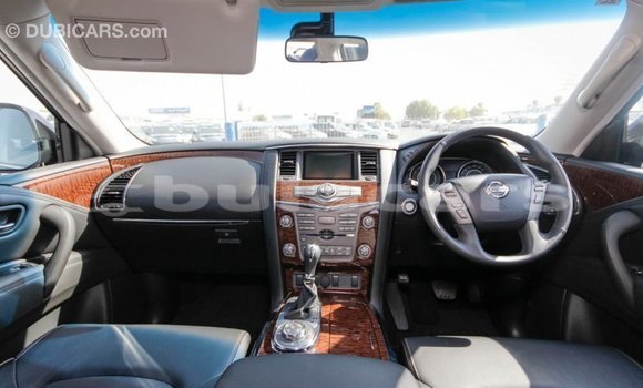 Acheter Import Voiture Nissan Patrol Noir à Import - Dubai, Central Acheter Import Voiture Nissan Patrol Noir à Import - Dubai, Central