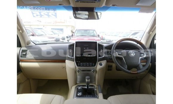 Buy Import Toyota Land Cruiser Other Car in Import - Dubai in Central Buy Import Toyota Land Cruiser Other Car in Import - Dubai in Central