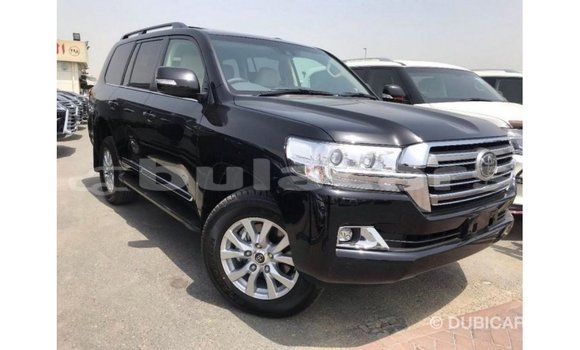 Buy Import Toyota Land Cruiser Black Car in Import - Dubai in Central Buy Import Toyota Land Cruiser Black Car in Import - Dubai in Central