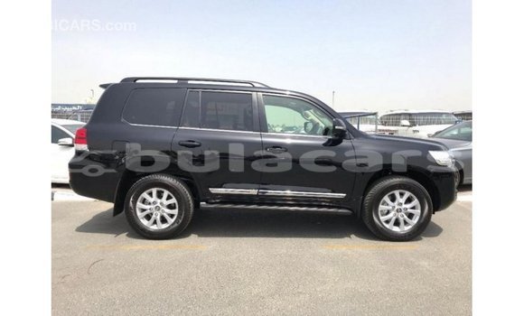 Buy Import Toyota Land Cruiser Black Car in Import - Dubai in Central Buy Import Toyota Land Cruiser Black Car in Import - Dubai in Central