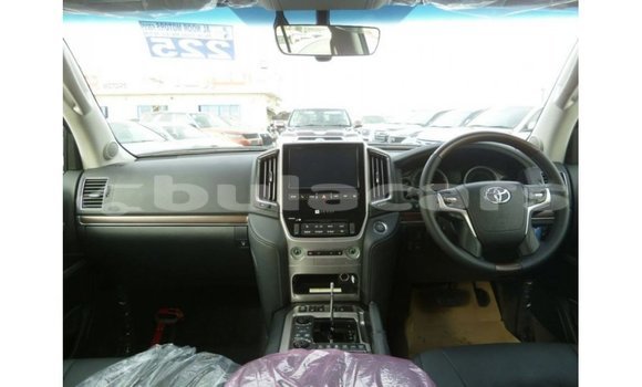 Buy Import Toyota Land Cruiser Black Car in Import - Dubai in Central Buy Import Toyota Land Cruiser Black Car in Import - Dubai in Central