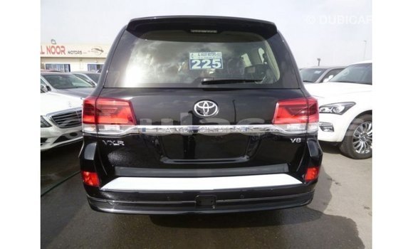 Buy Import Toyota Land Cruiser Black Car in Import - Dubai in Central Buy Import Toyota Land Cruiser Black Car in Import - Dubai in Central