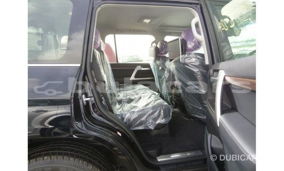 Buy Import Toyota Land Cruiser Black Car in Import - Dubai in Central Buy Import Toyota Land Cruiser Black Car in Import - Dubai in Central