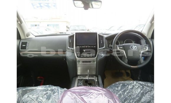 Buy Import Toyota Land Cruiser Grey Car in Import - Dubai in Central Buy Import Toyota Land Cruiser Grey Car in Import - Dubai in Central
