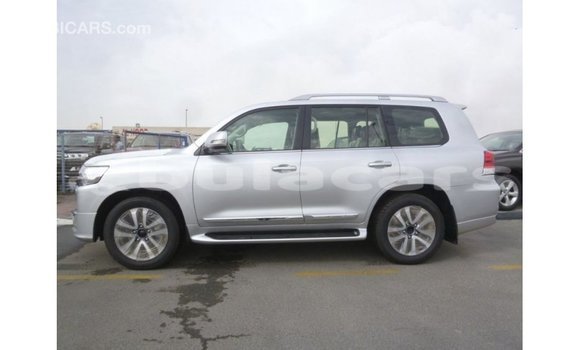 Buy Import Toyota Land Cruiser Grey Car in Import - Dubai in Central Buy Import Toyota Land Cruiser Grey Car in Import - Dubai in Central
