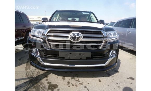 Acheter Import Voiture Toyota Land Cruiser Noir à Import - Dubai, Central Acheter Import Voiture Toyota Land Cruiser Noir à Import - Dubai, Central