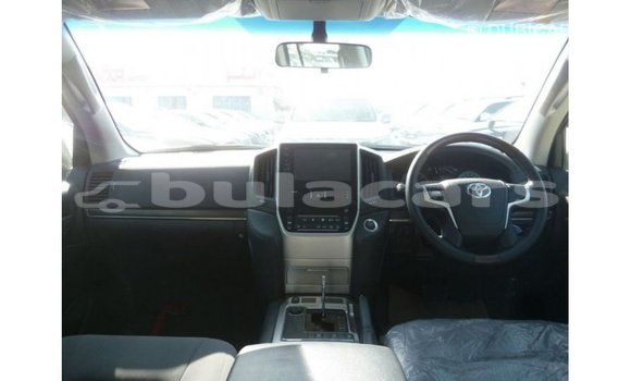 Buy Import Toyota Land Cruiser Grey Car in Import - Dubai in Central Buy Import Toyota Land Cruiser Grey Car in Import - Dubai in Central