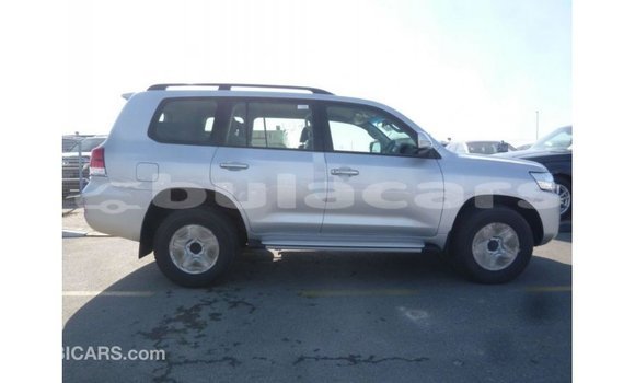 Buy Import Toyota Land Cruiser Grey Car in Import - Dubai in Central Buy Import Toyota Land Cruiser Grey Car in Import - Dubai in Central