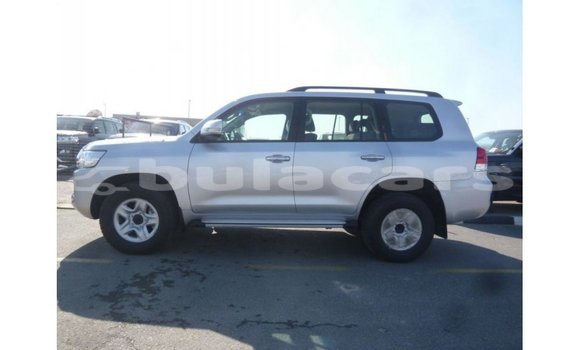 Buy Import Toyota Land Cruiser Grey Car in Import - Dubai in Central Buy Import Toyota Land Cruiser Grey Car in Import - Dubai in Central