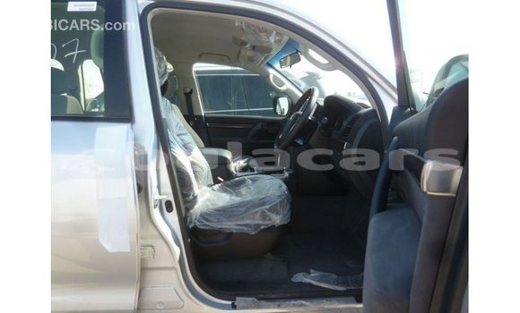 Buy Import Toyota Land Cruiser Grey Car in Import - Dubai in Central Buy Import Toyota Land Cruiser Grey Car in Import - Dubai in Central